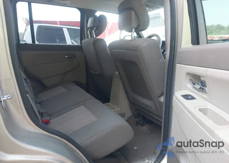 2010 Jeep Liberty Sport from USA, damaged, VIN 1J4PP2GK8AW136849